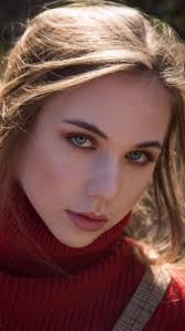 Abigail Teeters Model