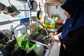 Selain itu, kerangka karangan juga berfungsi untuk mencegah penulis keluar dari topik pembahasannya, sehingga karangan ada beberapa hal yang bisa dilakukan untuk membuat kerangka karangan. Tips Untuk Ibu Moden Menjimatkan Perbelanjaan Keluarga Yang Last Tu Mesti Ramai Buat Kan