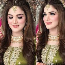 Latest Bridal Hairstyles 2020 In 2020 Engagement Hairstyles Pakistani Bridal Hairstyles Bridal Hairdo