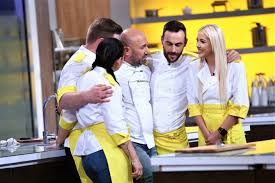 Chefi la cutite is a romanian cooking show, which was first broadcast on march 07 2016, by the antena 1 television channel. Semifinala Chefi La CuÈ›ite Live Video Pe Antena 1 AflÄƒ FinaliÈ™tii Aici Stiri Mondene