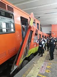 Hoy me toco vivir algo que no le deseo a nadie. Accidente En Metro Tacubaya Deja 1 Muerto Y 41 Heridos Motores Mx