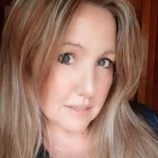 MARTHA'S VINEYARD CABINET COMPANY