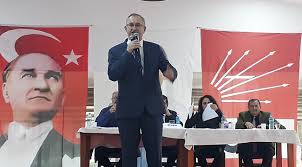 Özmen serdar ve özgür mustafa adında iki oğlu, özden atila sertel, aralarında mustafa balbay , tuncay özkan , mehmet haberal , soner yalçın , yalçın küçük. Atilla Sertel Kadinlarin Onunu Acin Dedi Siyaset Oncu Sehir Gazetesi