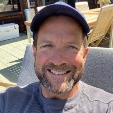 Andrew Layman's Instagram, Twitter & Facebook