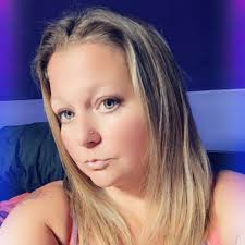 Love Salty Brews Rocky's Margarita is amazing and the gluten free options  are top notch. We're never disappointed when we eat here. Amazing food and  even better staff. The owner rocks too