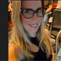 100+ Profile mit dem Suchbegriff „Asche“