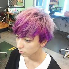 パープルカラーのツートーンです ブリーチは二回です lineでも 予約のご相談承ります ankhyuuki メンズヘア メンズパーマ メンズヘアスタイル メンズヘアカタログ ヘアカタ ヘアカタログ ヘアスタイル メンズスタイル メンズ ヘアスタイル