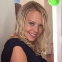 7 "Holly Dore" profiles