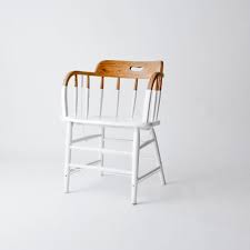 The Dip Chair Is Based On The Windsor Style Chair That Originated In England In The Early 1700s This Exact Styl Recycled Furniture Furniture Vintage Furniture