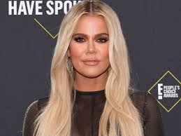 Khloe kardashian's fans barely recognize her in new trio of selfies. People Are Calling Out Khloe Kardashian For Her New Face