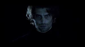 The Obsidian Mirror: Vampiri!