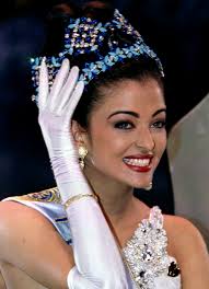Aishwarya rai is one of most popular indian actress. Aishwarya Rai Bachchan Celebrates 21 Years Of Winning Miss World Pageant Photos Ibtimes India