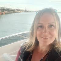 Vicki Crossley Email & Phone Number