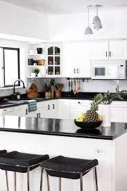 Quick Bedroom Makeover In Less Than 24 Hours Love Create Celebrate Modern Black Kitchen Modern Kitchen Replacing Kitchen Countertops