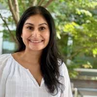 Anum Bhatti's Instagram, Twitter & Facebook