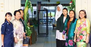 Kemudian gamelan diperkenal kan ke pahang dan seterusnya ke. Betabuh Muzik Tradisional Iban Sambut Tetamu