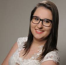 Jovem que morreu na SC-283 foi princesa da Oktober Freund Fest