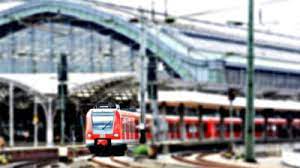 În anul 2020, transportul feroviar de pasageri a scăzut în toate statele membre ale uniunii europene, mai ales în trimestrul al doilea al acestui an comparativ cu perioada similară a anului trecut, în contextul pandemiei, însă declinul înregistrat în românia a fost unul dintre cele mai mici înregistrate la nivelul. Eurostat Transportul Feroviar De Pasageri In Romania A Inregistrat Una Dintre Cele Mai Mici Scaderi Din Ue In Trimestrul Al Treilea Din 2020 Mobile