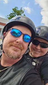 Are there other motorcycle riders in the Franklin, Tennessee area?