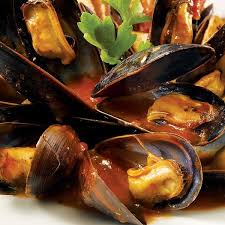 I know this seems more like a summertime dinner, but with fresh and fresh frozen seafood available. Best Seafood Restaurants In Orlando Plus Seafood Dinner Party Ideas Tasty Chomps A Local S Culinary Guide