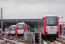 Lrt laluan kelana jaya ialah perkhidmatan tren yang dikendalikan oleh syarikat rapidkl. Kejadian Pokok Tumbang Punca Laluan Lrt Ampang Dan Sri Petaling Terjejas Astro Awani