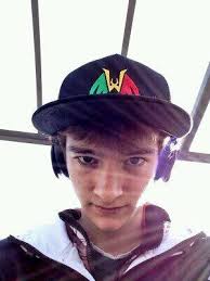 Daniel Hari (@dh_hari)