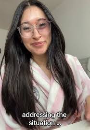 Jackie Vallejo's Instagram, Twitter & Facebook