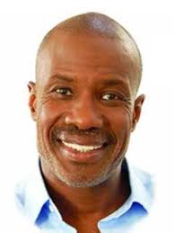Married Bishop Noel Jones Wife Bishop Noel Jones Of Preachers Of L A Speaks Out About His Fortune As A Pastor Audio At2w Bishop Noel Jones Preacher Inspirational People