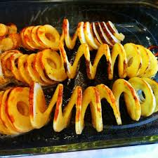 Homemade Curly Fries Using An Apple Peeler Bake In A Pan With A Little Oil Seasoning Salt For 30 Minutes At 425 F Food Favorite Recipes Recipes