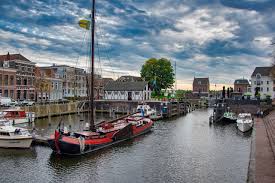 Gaat het om een noodsituatie? The City Of Gorinchem Netherlands Free Photo On Pixabay