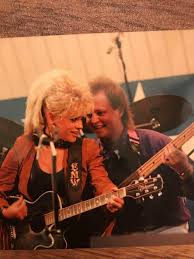 She married ron gaddis in 1979, but the couple parted ways the following year. Lorrie Morgan Who Remembers These Hair Days Tbt Facebook