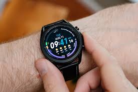 Downloading apps to your galaxy smartwatch is one of the many reasons that owning one of these wrist computers is helpful. Samsung Galaxy Watch 3 S Ekg Feature Is Coming To 31 New Countries The Verge