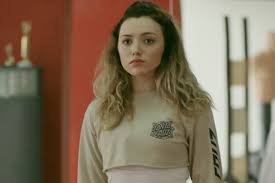 She grew up with her older sister brittany, who works as a model in germany, and her parents sherri anderson and douglas doug list. Who S The Actress Who Plays Tory In Cobra Kai Everything You Need To Know About Peyton List