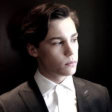 Master Piano Recital Series resumes this spring |