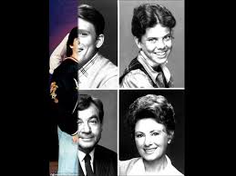 Erin moran upskirt - UPSKIRT.TV