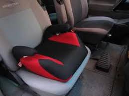 Auto Wann Kinder Vorne Sitzen Durfen Und Wann Sie Keine Speziellen Sitze Mehr Brauchen Tippscout De