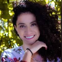 90+ perfiles de «Eunice Ruiz»