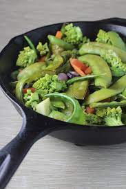 Cast Iron Skillet Winter Vegetables Dry Fry With Veggie Stock Vegetable Side Dishes Winter Vegetables Cast Iron Recipes
