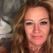 Stephanie Hunt (1977-2024)