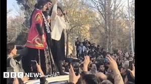 شعارهای ضد حکومت ایران در مراسم هفتم خسرو علیکردی