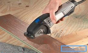 Used a miter saw for that first job, but that was a hassle (noisy, produced dust, had to get up to go to the saw, move the saw from room to room). The Better To Cut Laminate Tools Blog