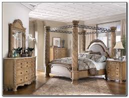 Shoppers can find everything they need for mealtime at ikea. Erstaunlich King Size Schlafzimmer Sets Von Ikea King Size Bett Sets Ikea Betten Ho Ashley Bedroom Furniture Sets Ashley Furniture Bedroom King Bedroom Sets