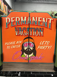 Building amenities include club/game room, courtyard, fitness center, art galleries, workshop room, theater room and best of all, a location right next door to. Permanent Vacation Tattoos