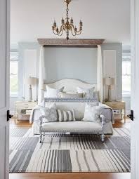 A L Interieur De La Ferme Starlight Le Refuge Ecologique De Sarah Richardson A La Campagne Meuble Chambre A Coucher Decoration Chambre Chambre Design