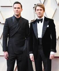 Valeria florini/metro goldwyn mayer pictures, liam daniel/focus features, fox searchlight. Joe Alwyn Nackt Taylor Swift And Joe Alwyn Show Pda Inside Vanity Fair Oscars After Party 2019 2020 02 16