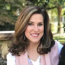 Momma Moments with God: A 90-Day Devotional: Jaynes, Sharon: 9780830785919:  Amazon.com: Books