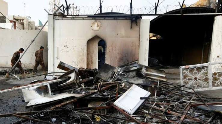 Image result for Iraqi forces kill 14 protesters after Iranian consulate torched"