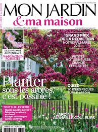 Dedans, dehors un même esprit, parce que le jardin est plus que jamais le prolongement naturel de la maison ! Mon Jardin Ma Maison Magazine Digital Subscription Discount Discountmags Com