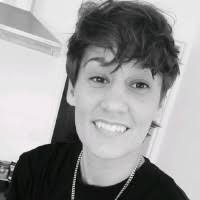 100+ perfiles de «Rix»