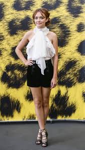 Olivia Cooke - Free pics, galleries & more at Babepedia